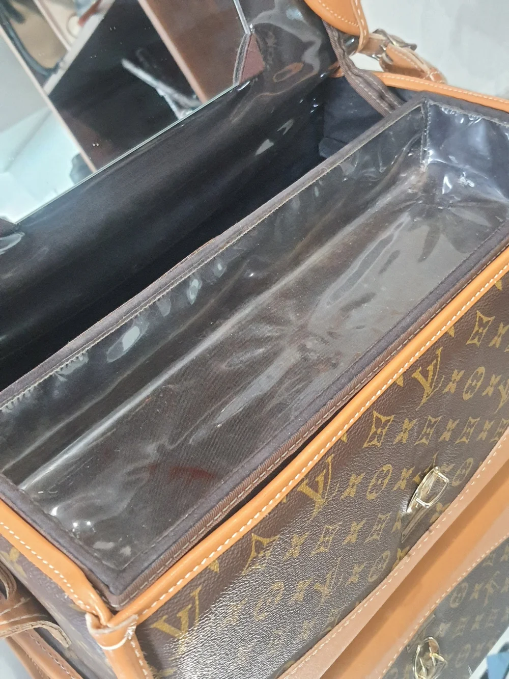 Louis Vuitton Brown Monogram French Company Train Case